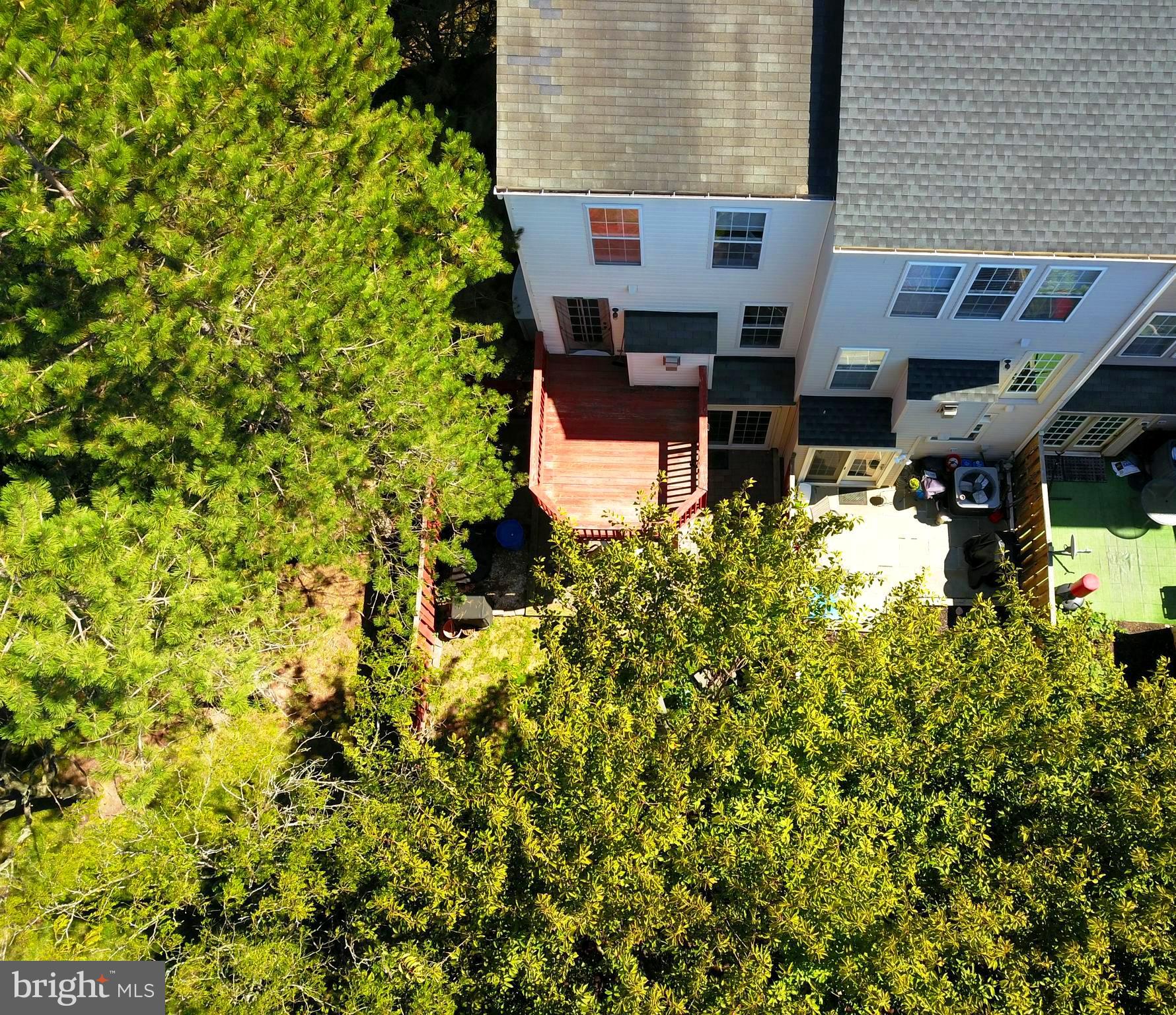 ASHBURN VILLAGE - Residential