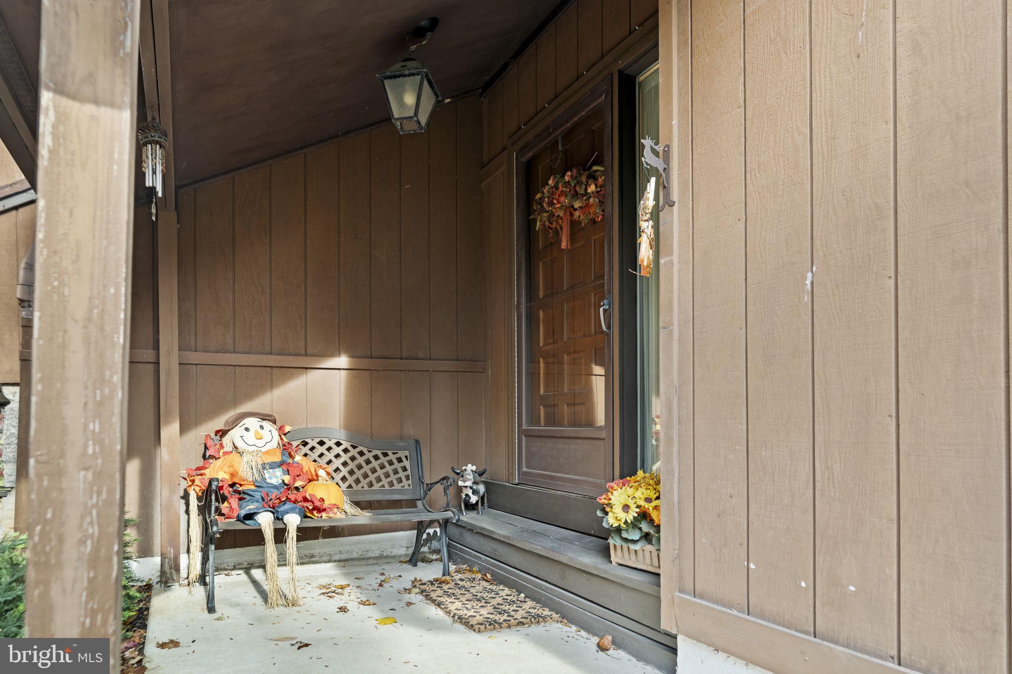 ROXBOROUGH - Residential