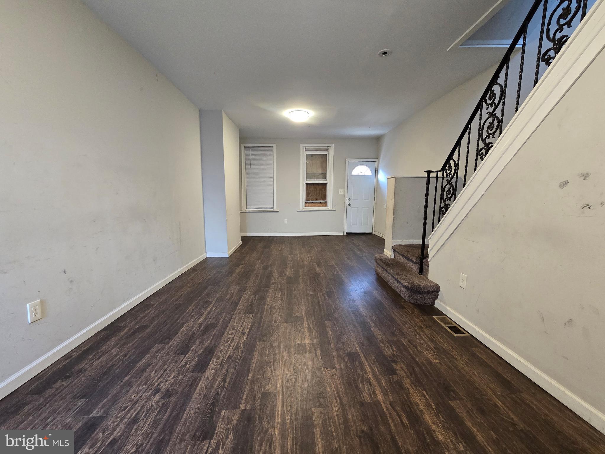 PORT RICHMOND - Residential