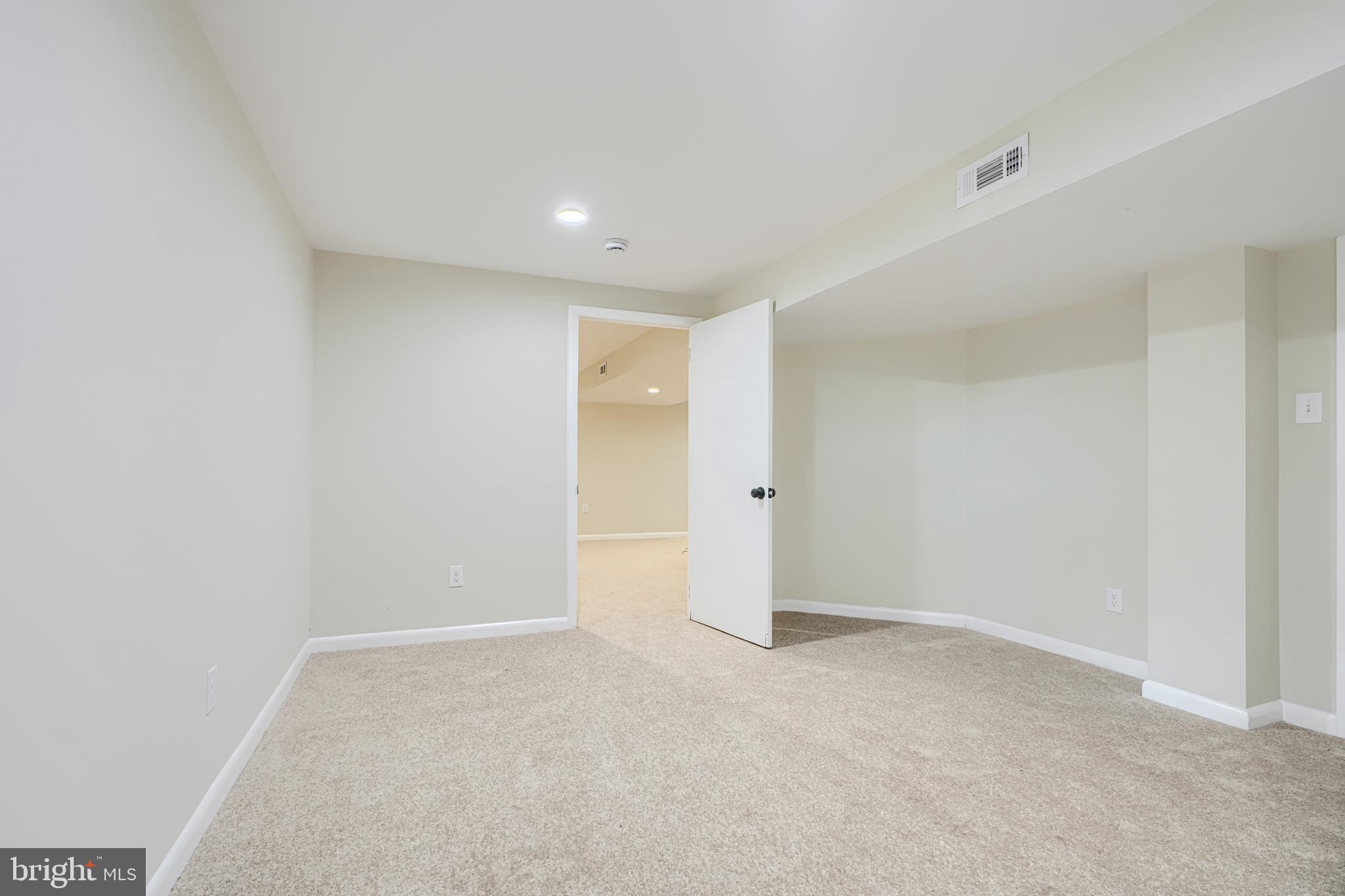 LUTHERVILLE - Residential