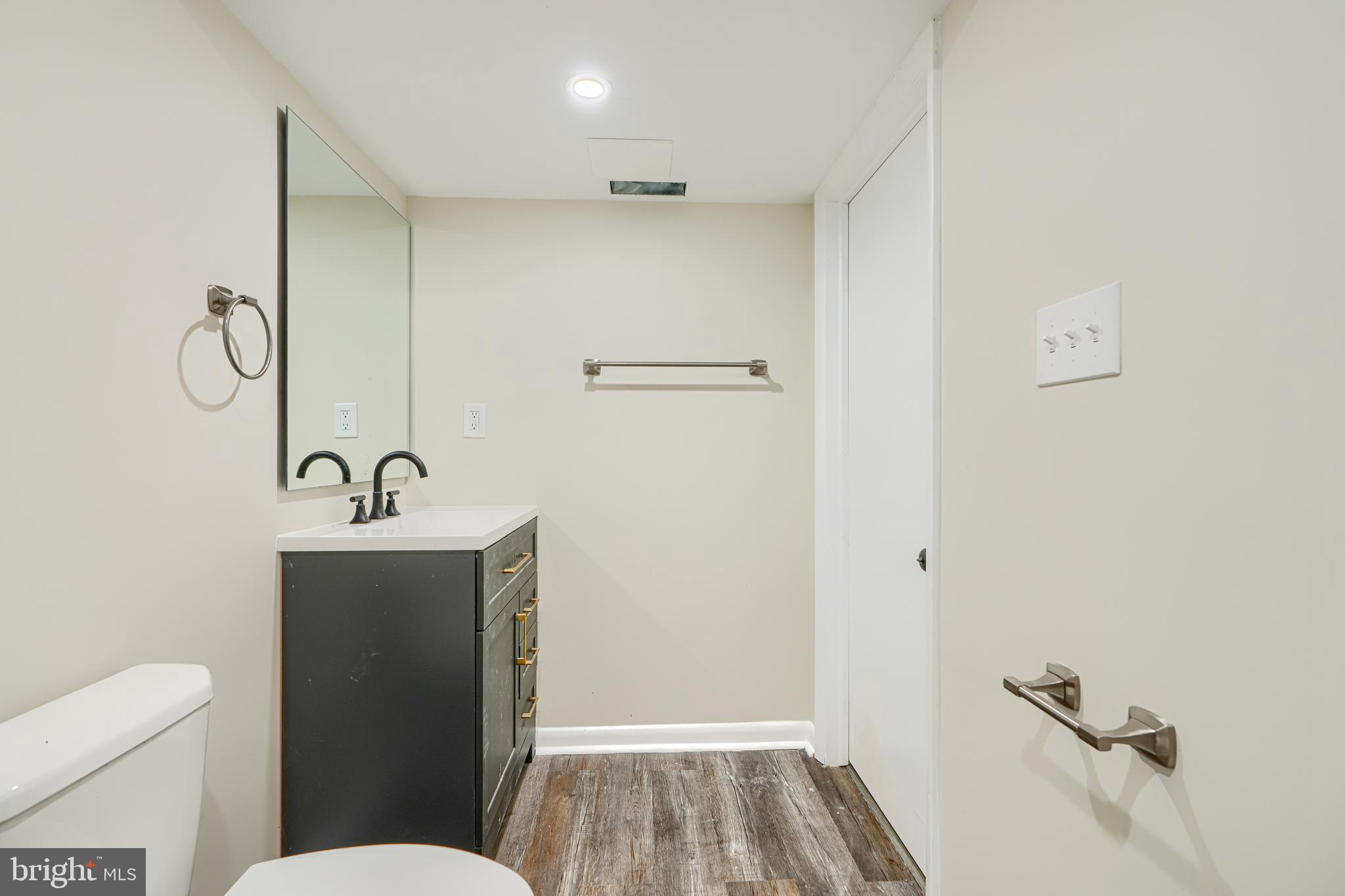 LUTHERVILLE - Residential