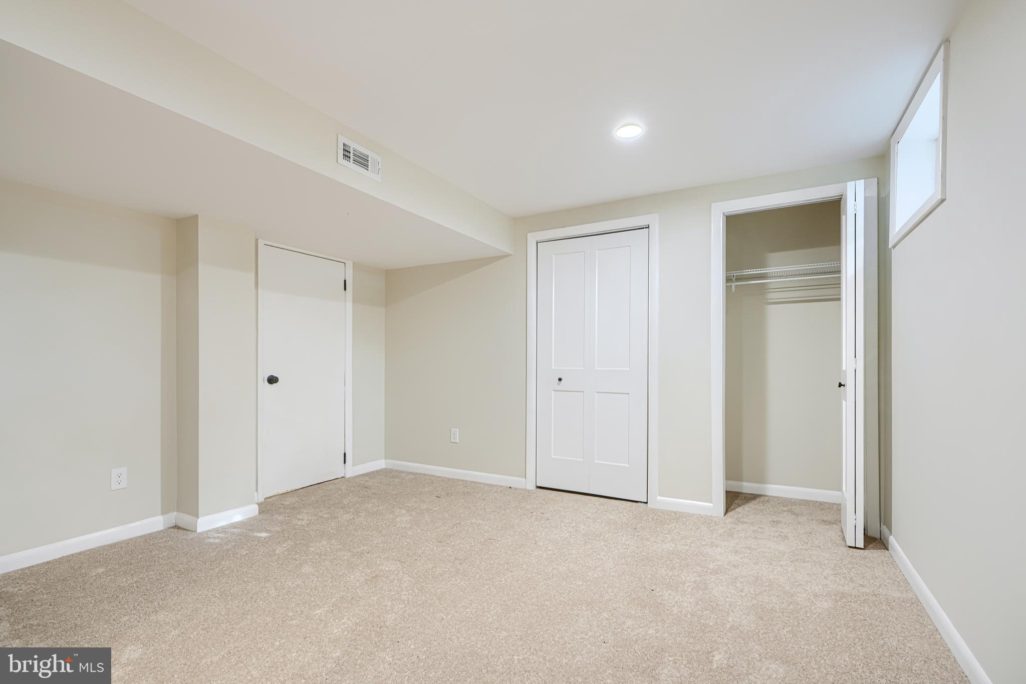 LUTHERVILLE - Residential