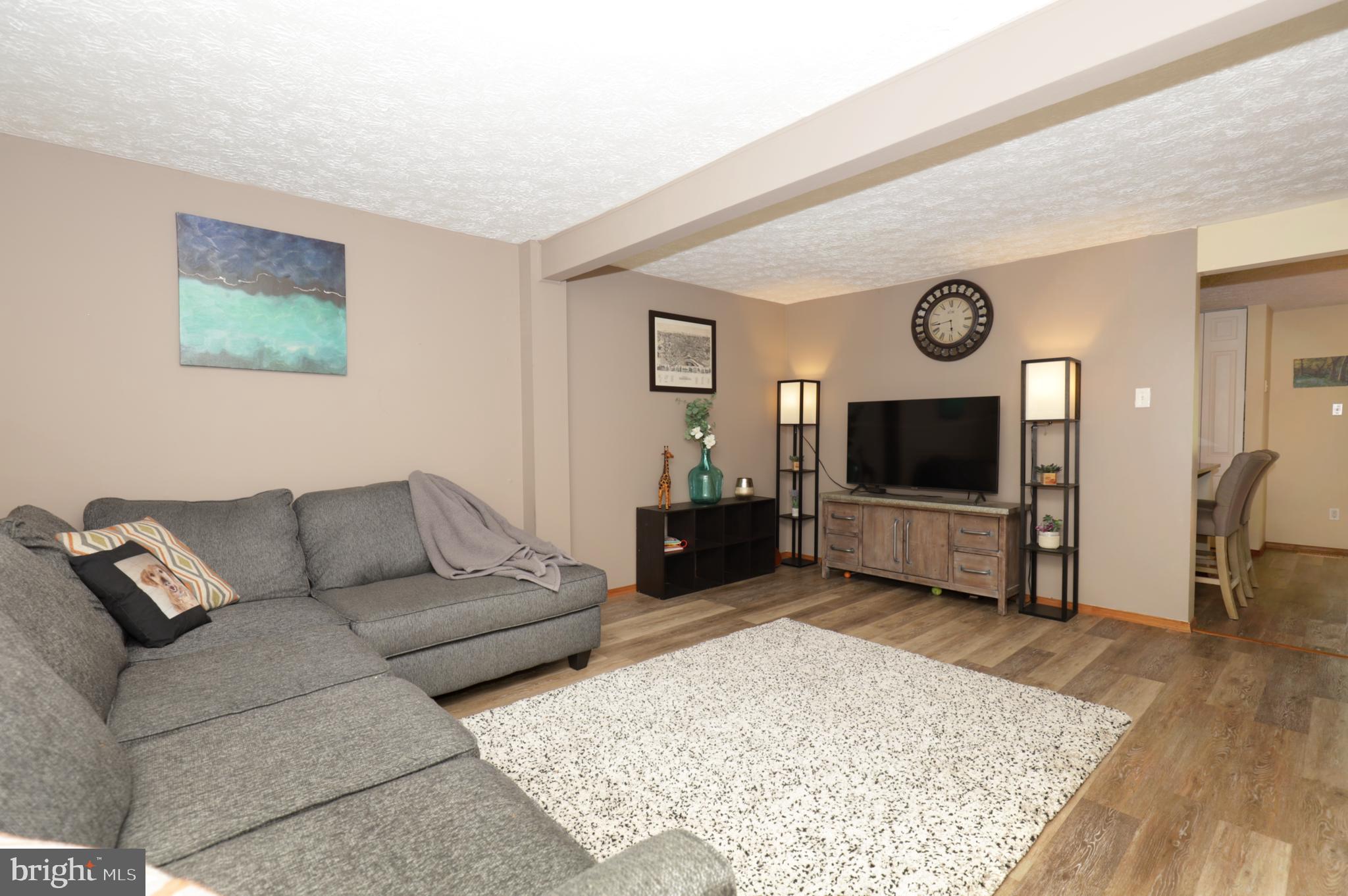 NEWINGTON FOREST - Residential Lease