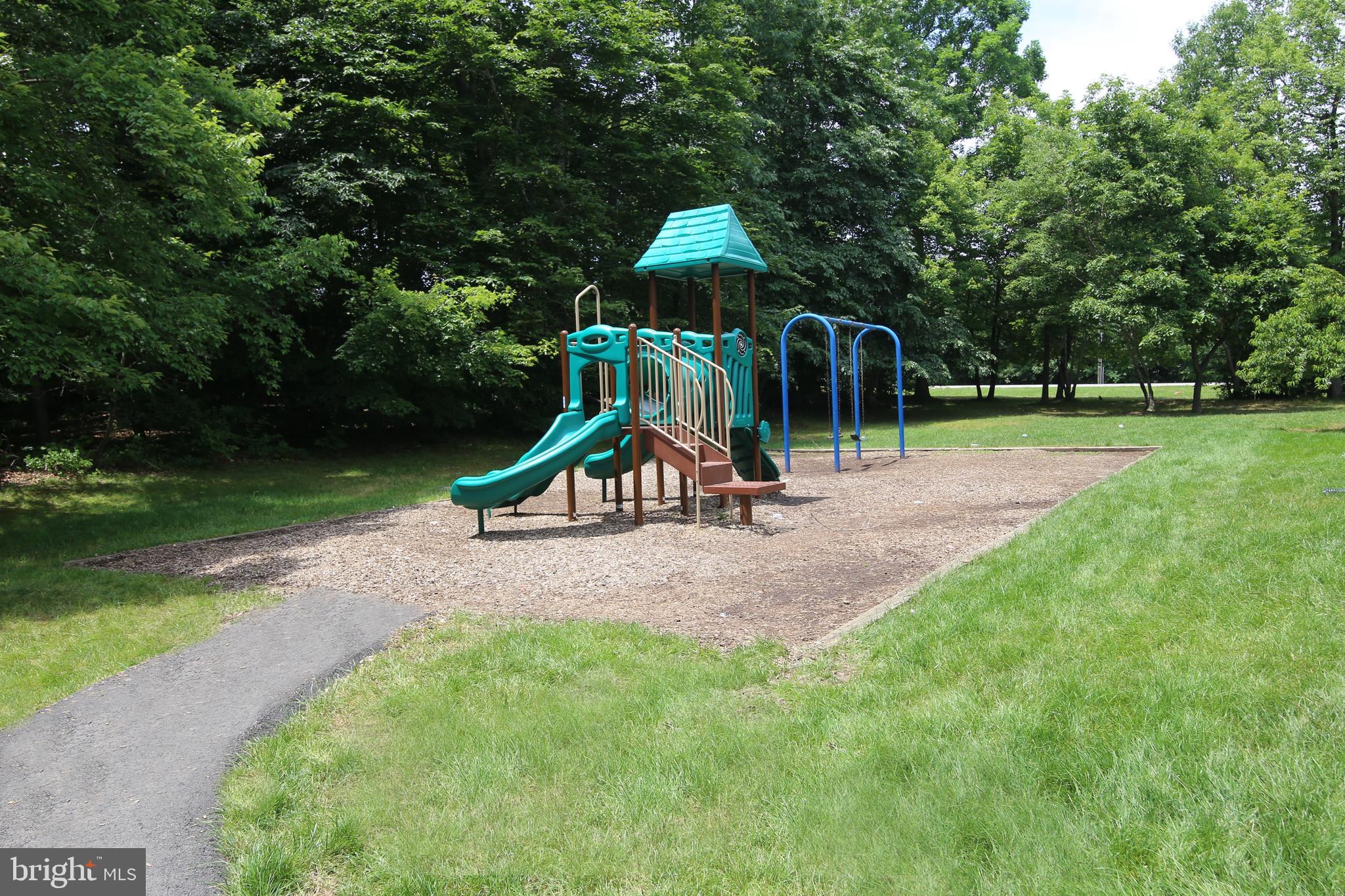 NEWINGTON FOREST - Residential Lease