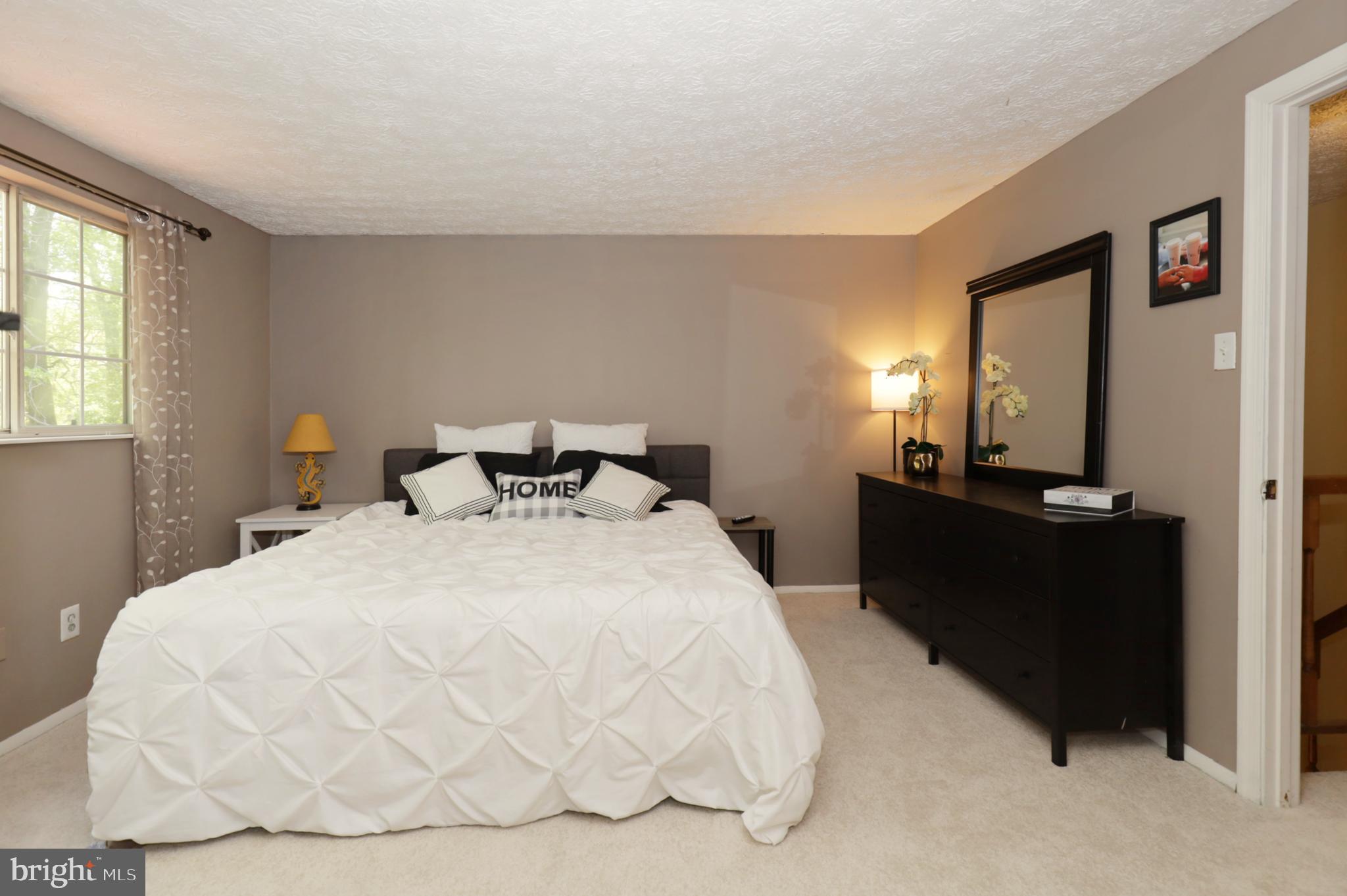 NEWINGTON FOREST - Residential Lease