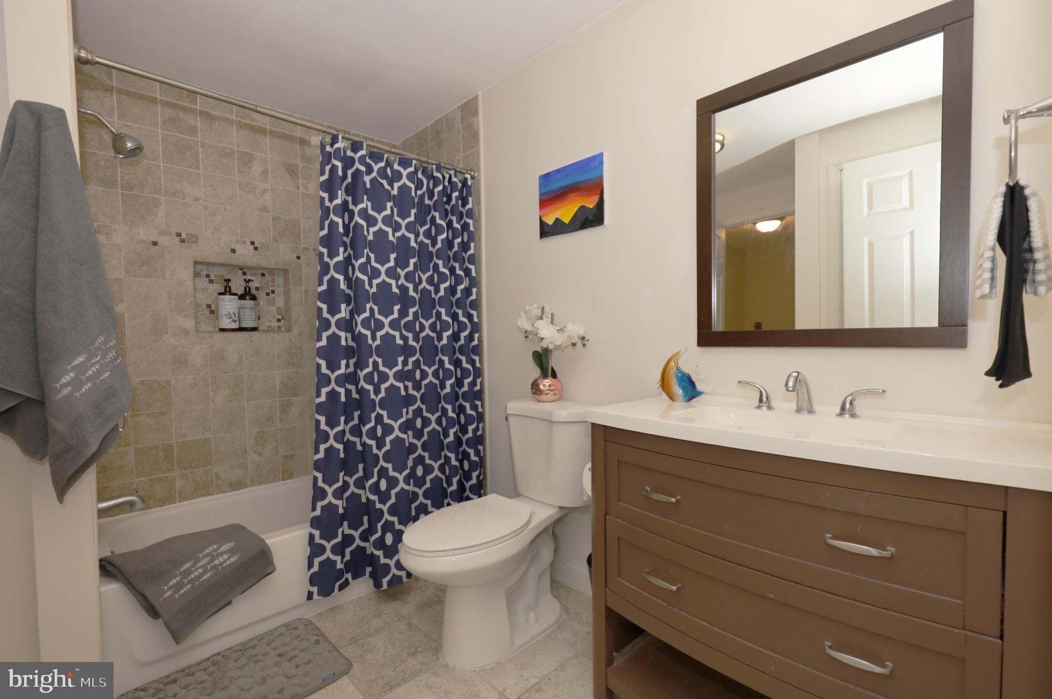 NEWINGTON FOREST - Residential Lease