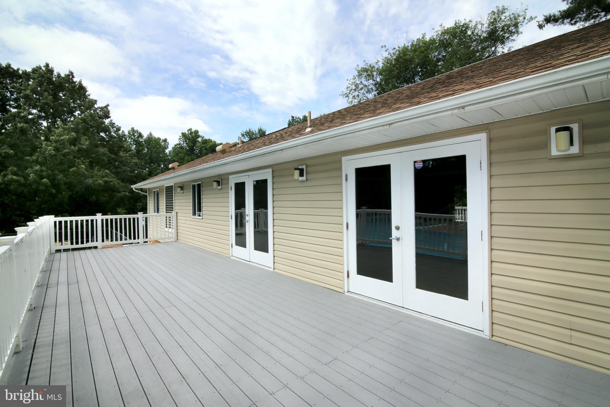 NEWINGTON FOREST - Residential Lease