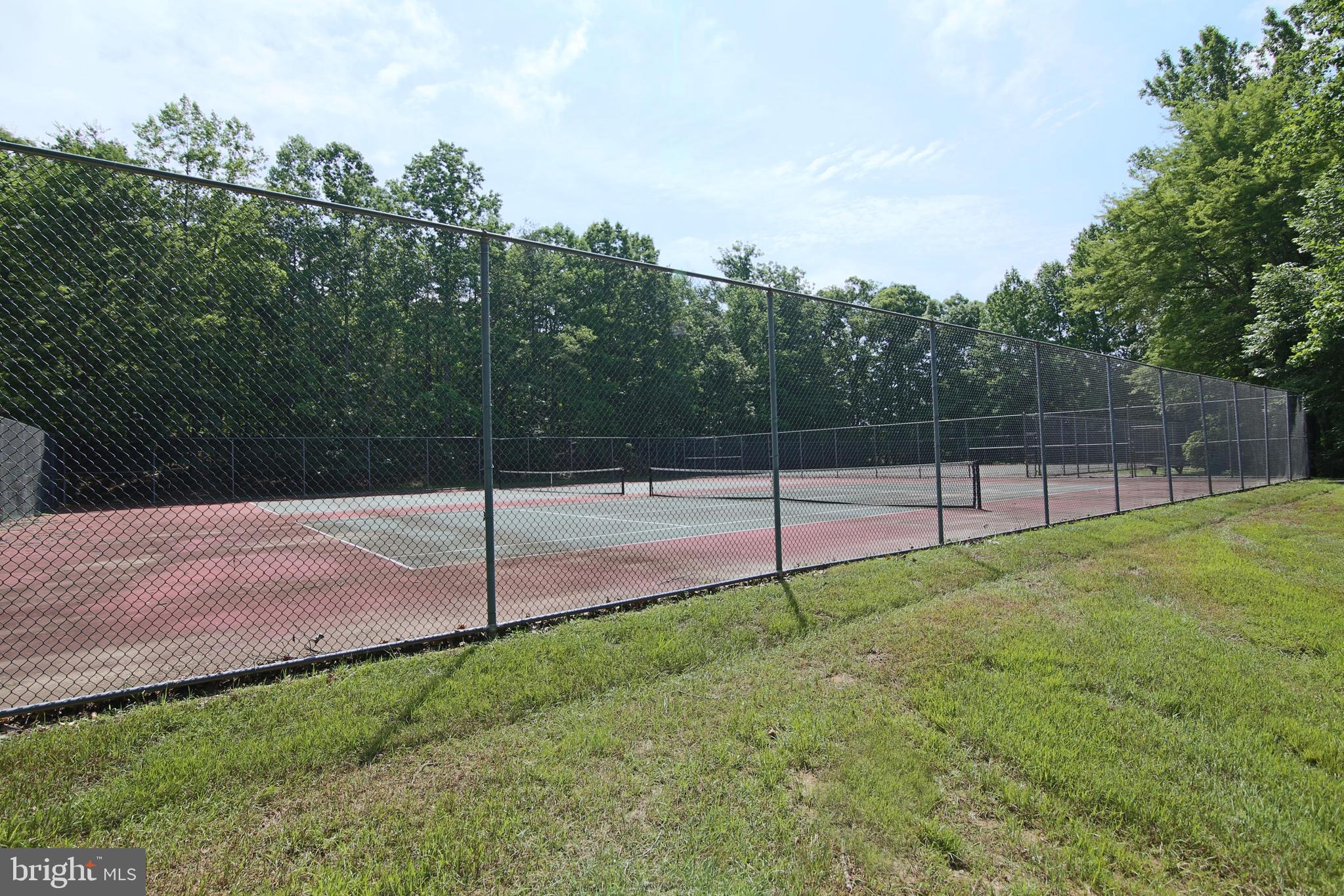 NEWINGTON FOREST - Residential Lease