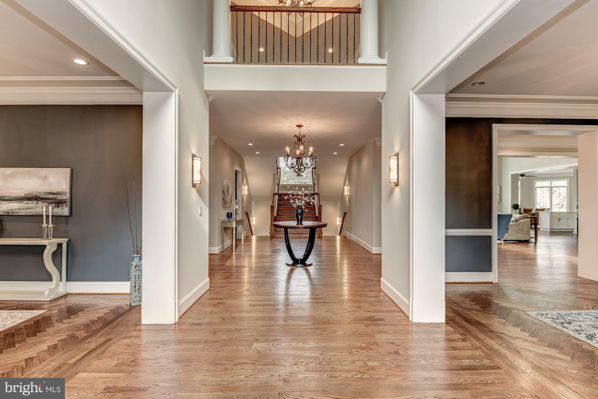 POTOMAC OUTSIDE - Residential