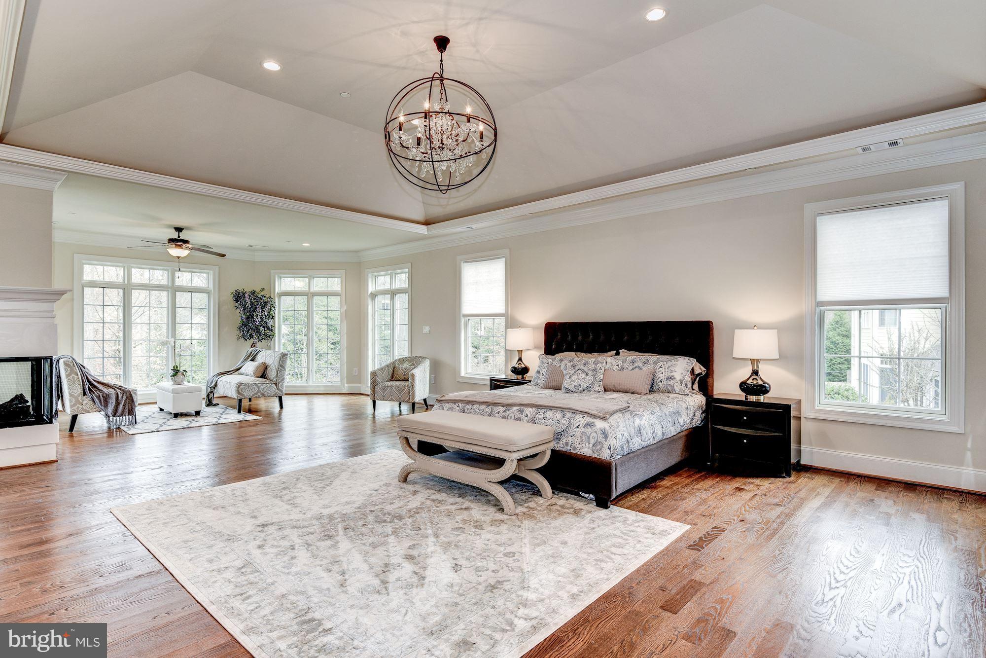 POTOMAC OUTSIDE - Residential