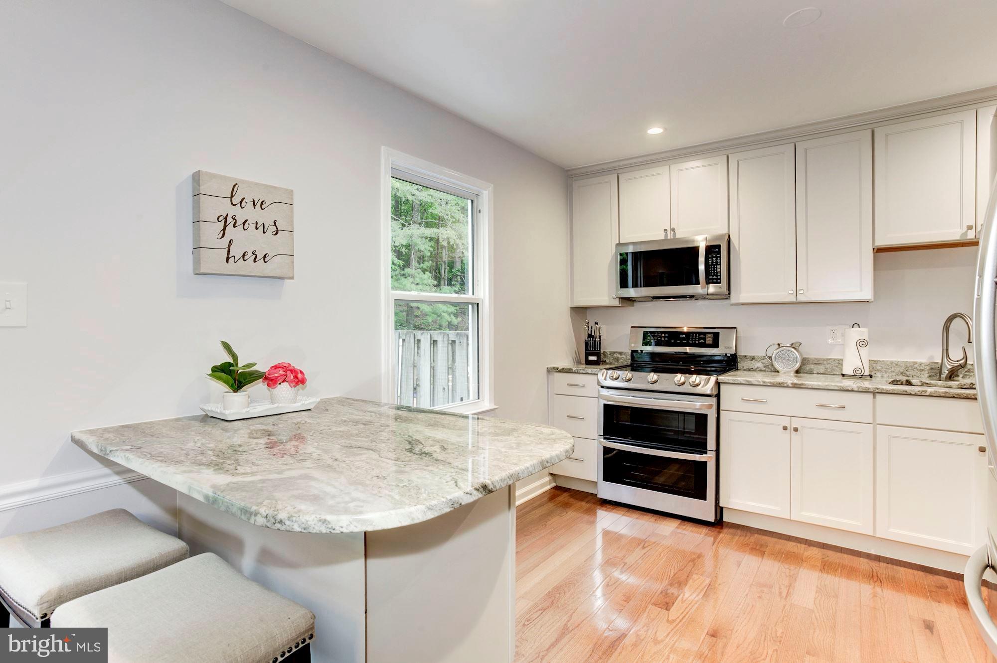 NEWINGTON STATION - Residential