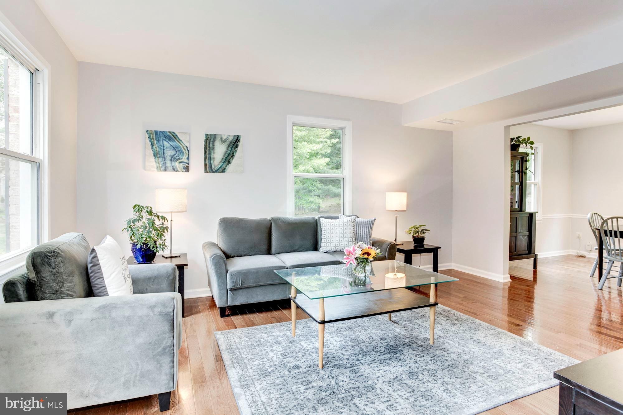 NEWINGTON STATION - Residential