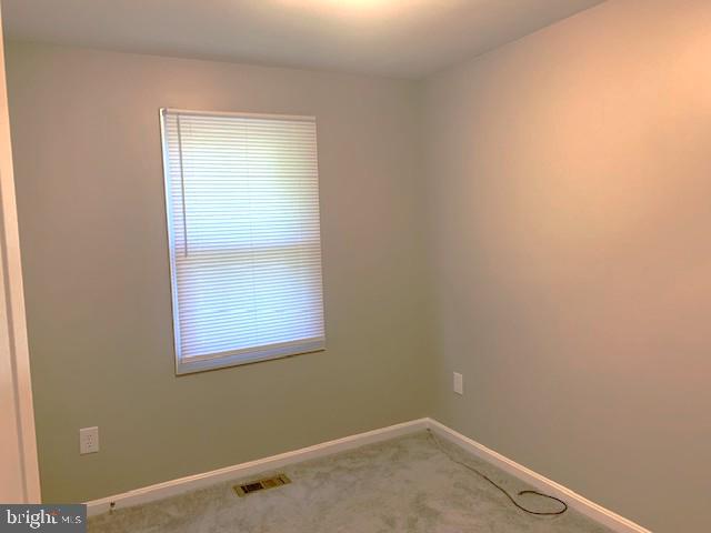 BREEZEWOOD FOREST - Residential Lease