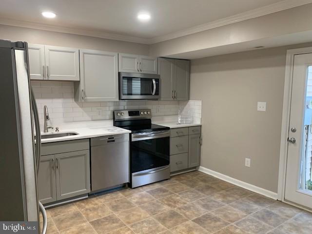 BREEZEWOOD FOREST - Residential Lease