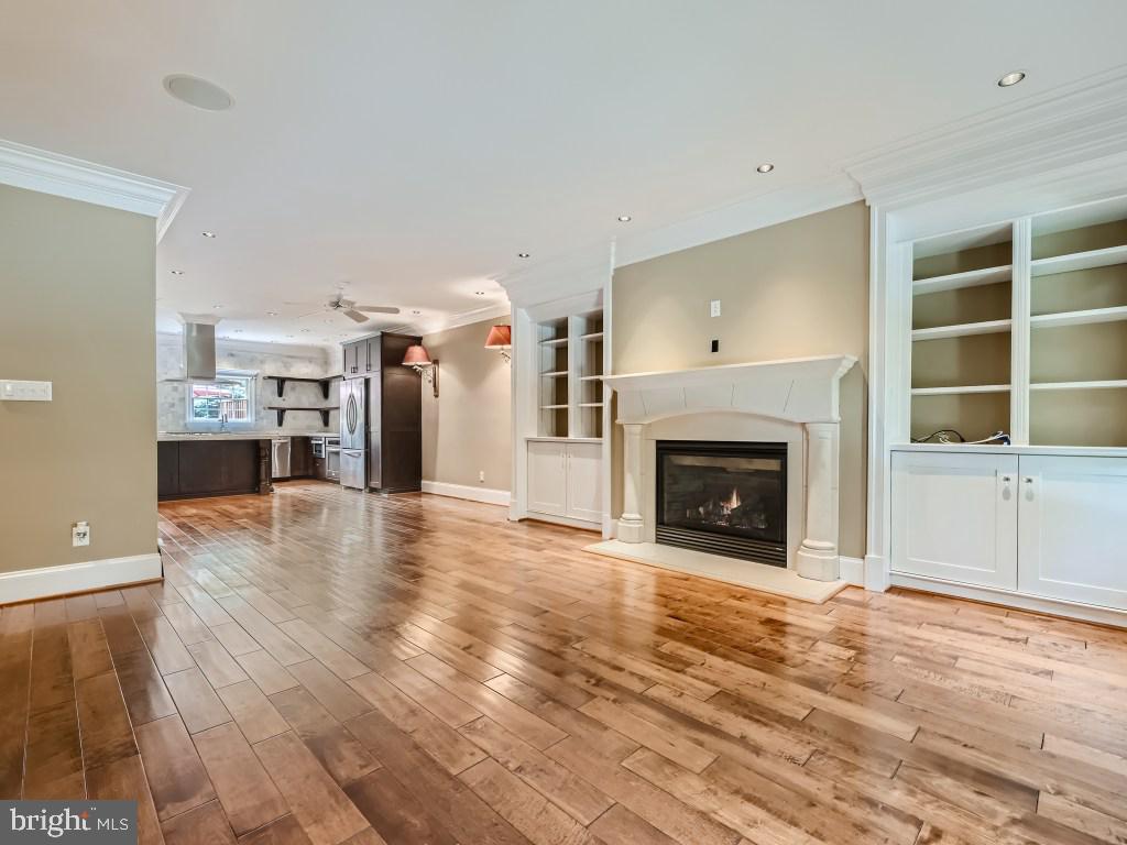 CHAPELGATE - Residential