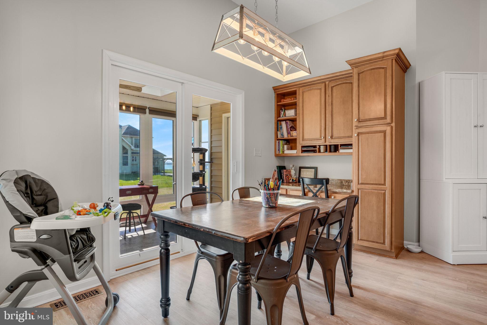 EAGLE SOUND ESTATE - Residential