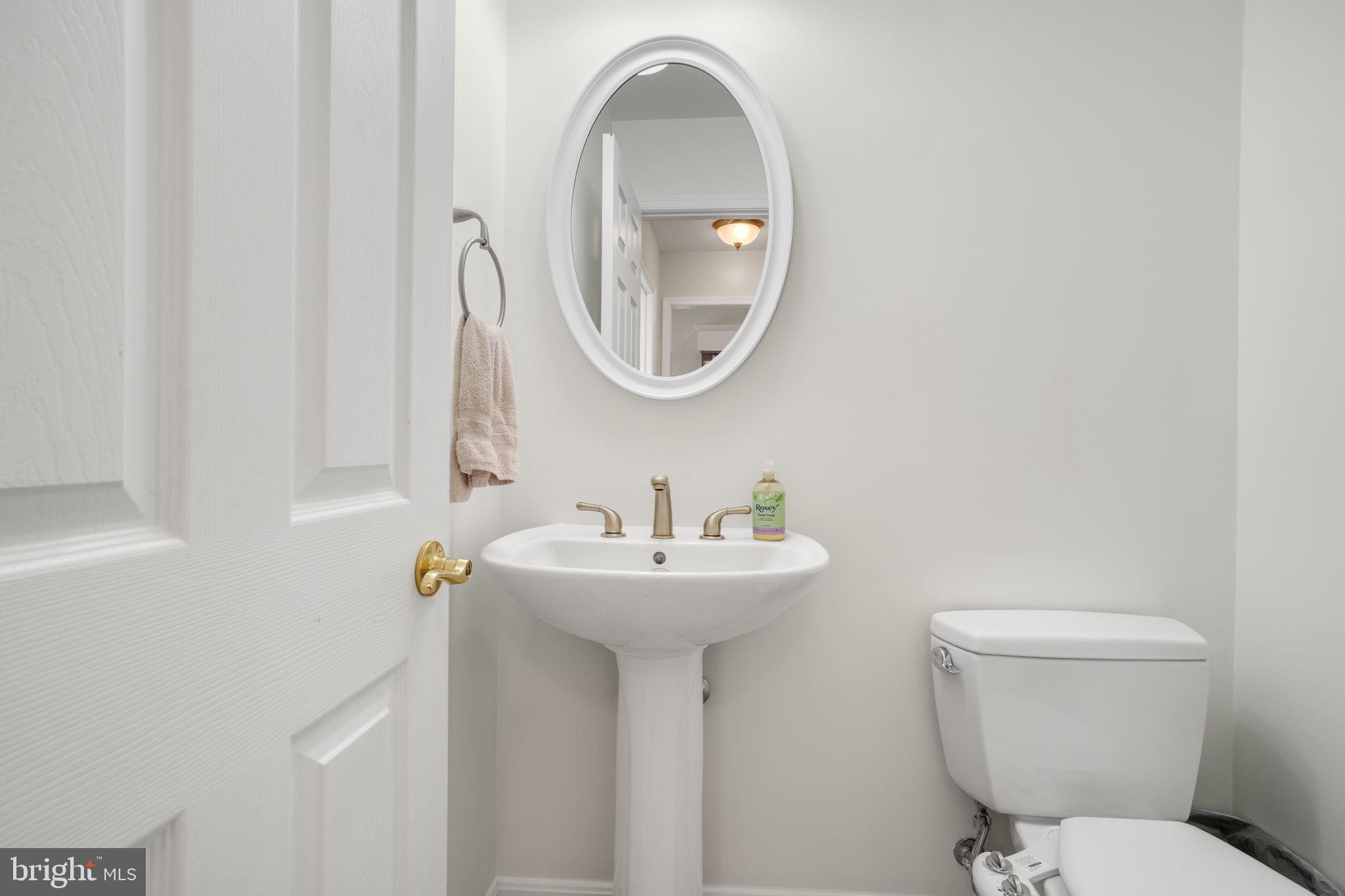 EAGLE SOUND ESTATE - Residential