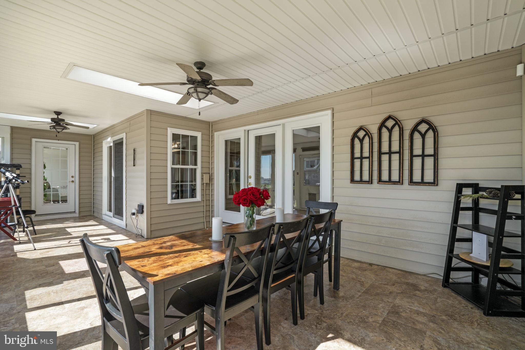 EAGLE SOUND ESTATE - Residential