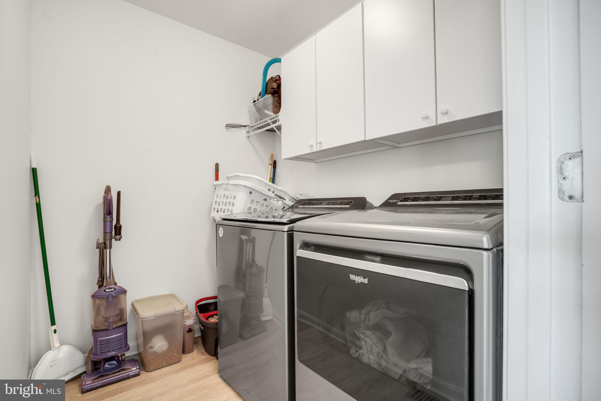 EAGLE SOUND ESTATE - Residential