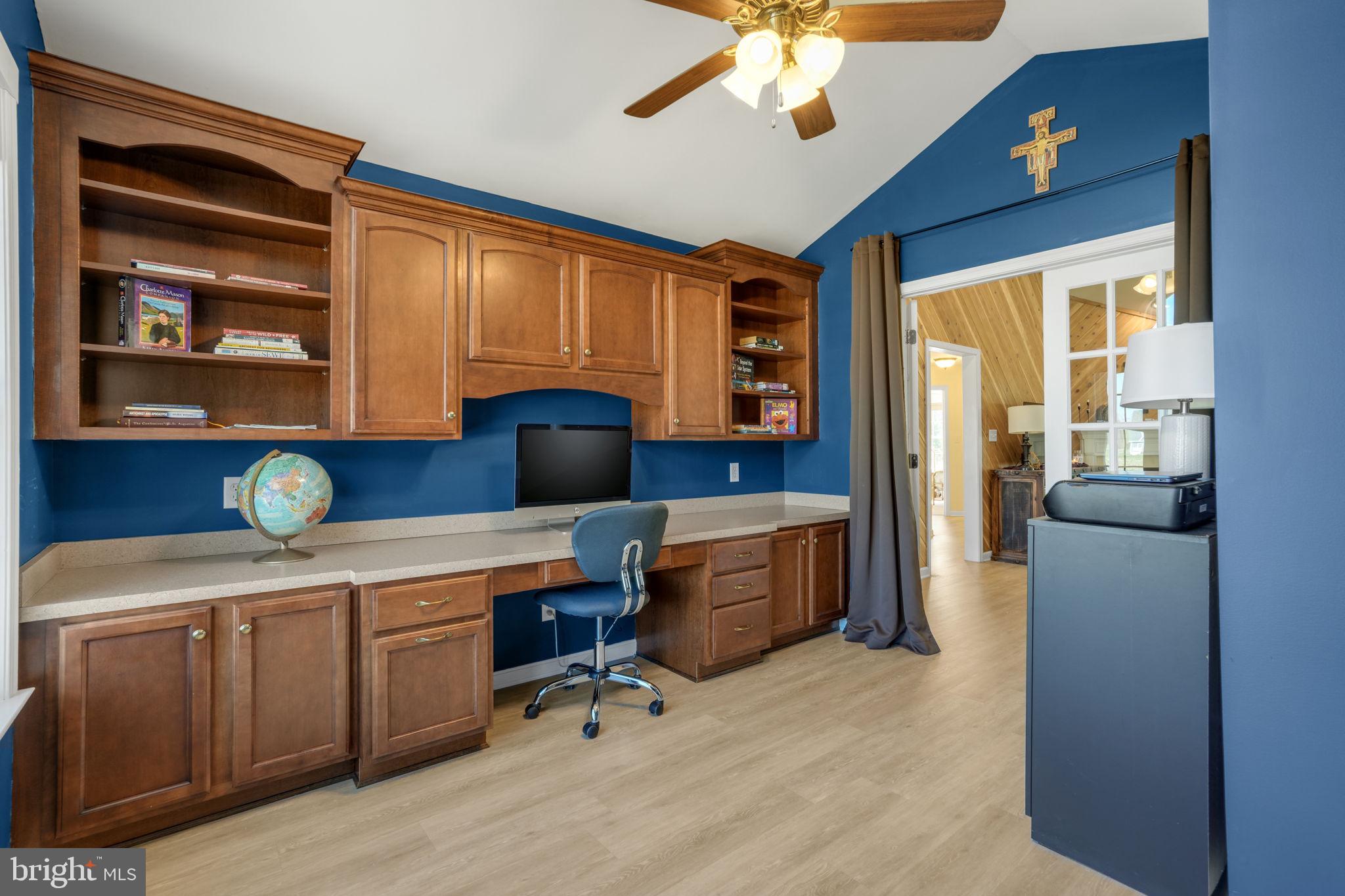 EAGLE SOUND ESTATE - Residential