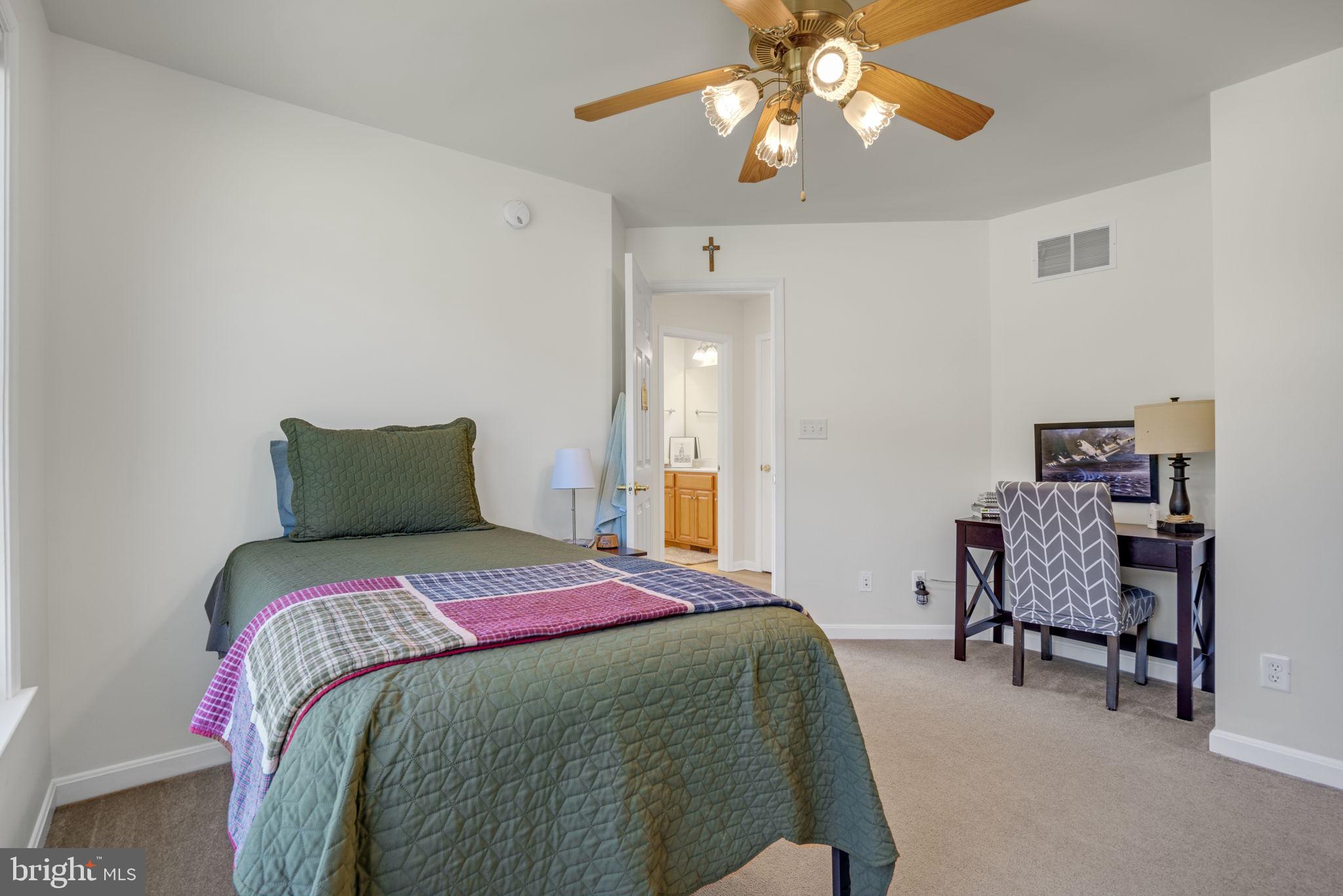 EAGLE SOUND ESTATE - Residential