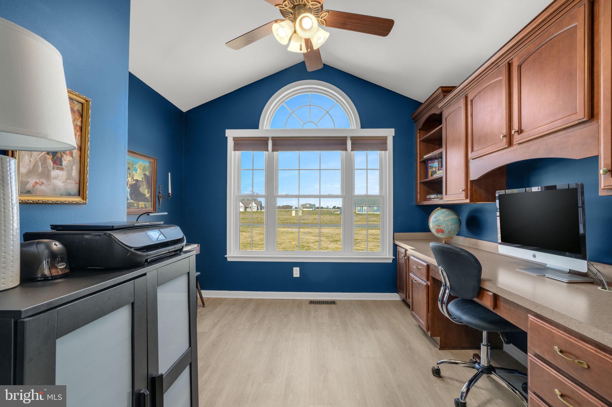 EAGLE SOUND ESTATE - Residential