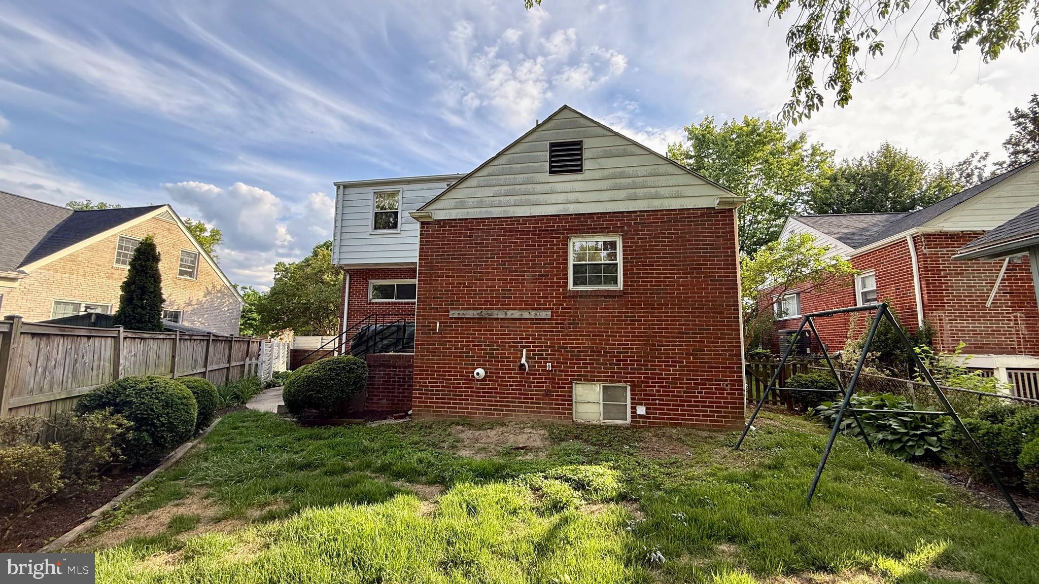 507 HARDING DRIVE