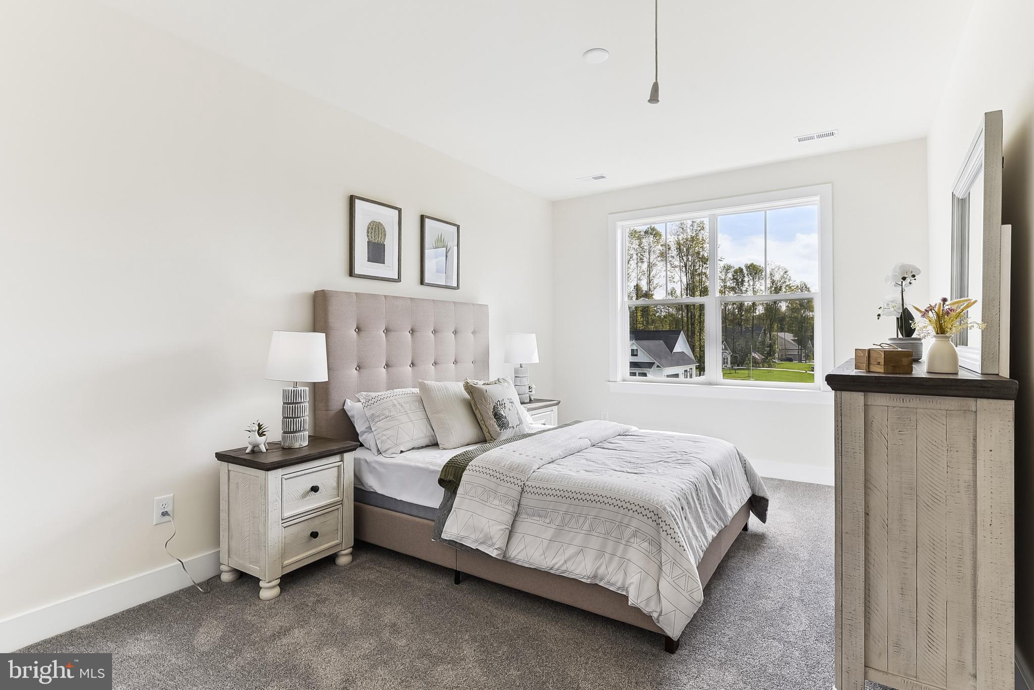 FAIRVIEW MANOR - Residential