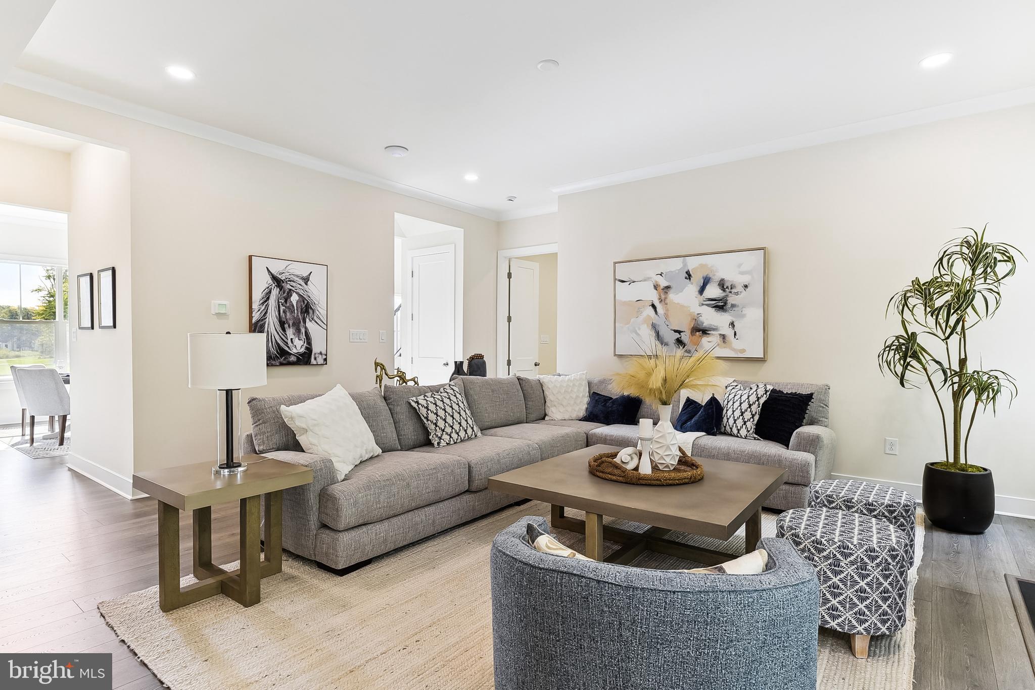 FAIRVIEW MANOR - Residential