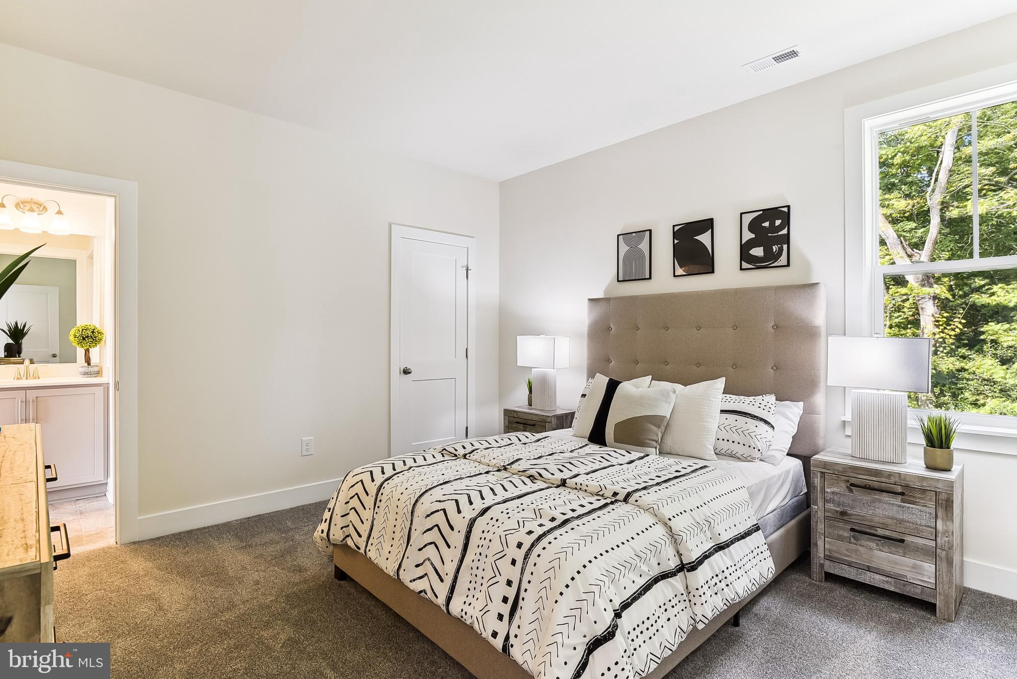 FAIRVIEW MANOR - Residential