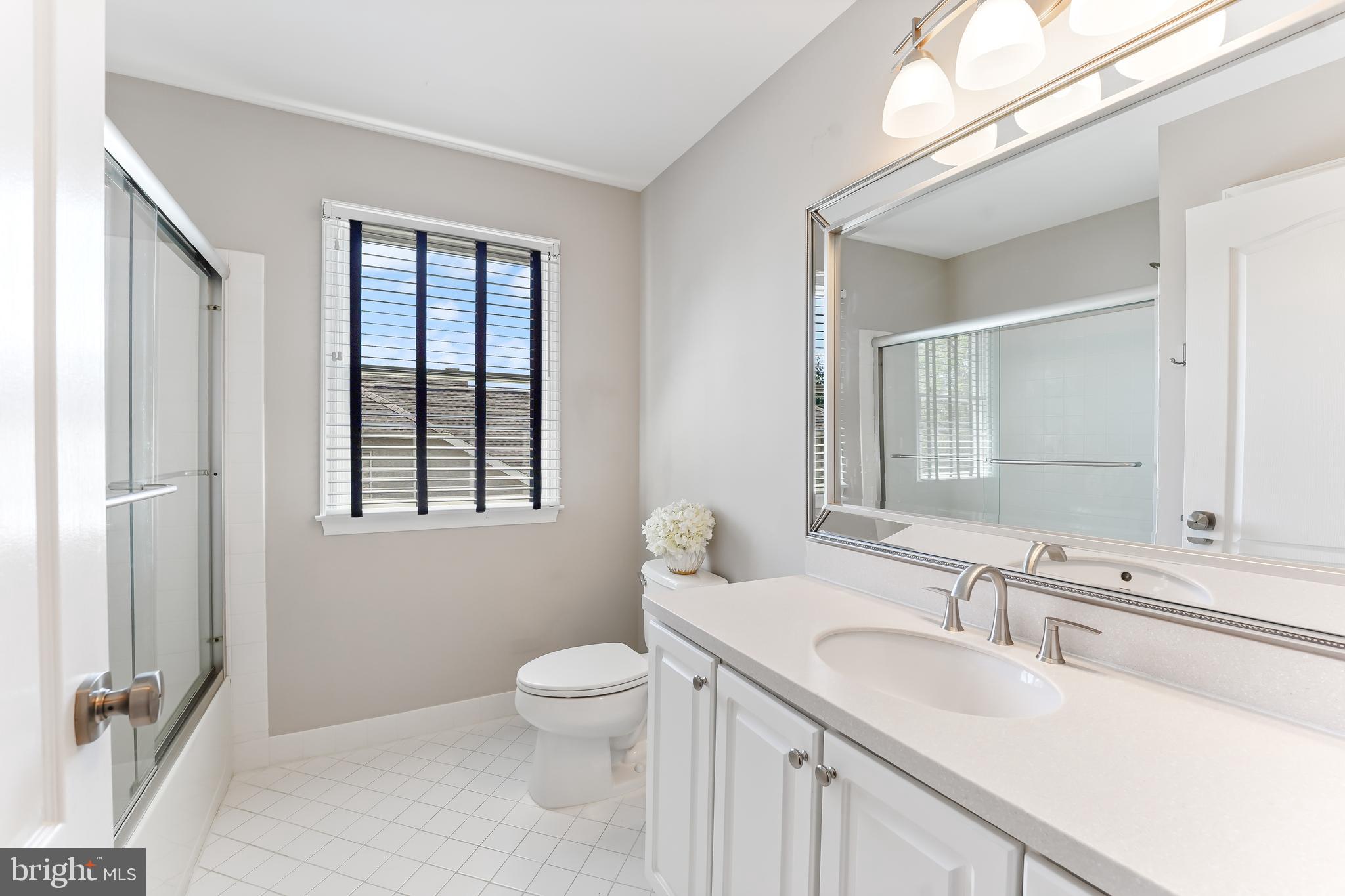 WILLOWDALE CROSSIN - Residential