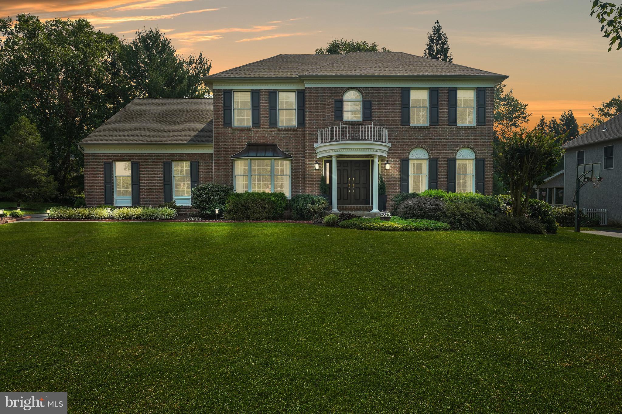 WILLOWDALE CROSSIN - Residential