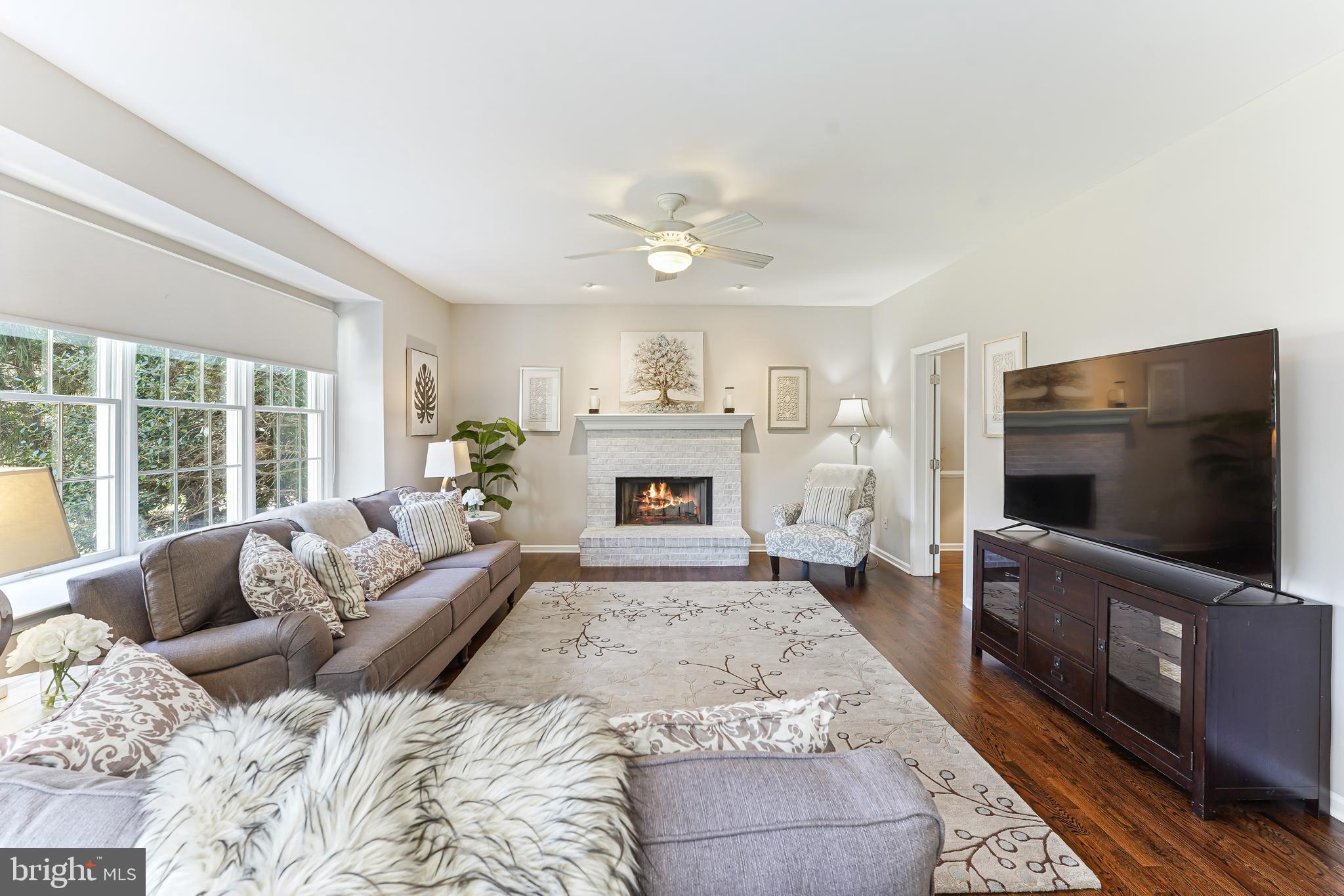 WILLOWDALE CROSSIN - Residential