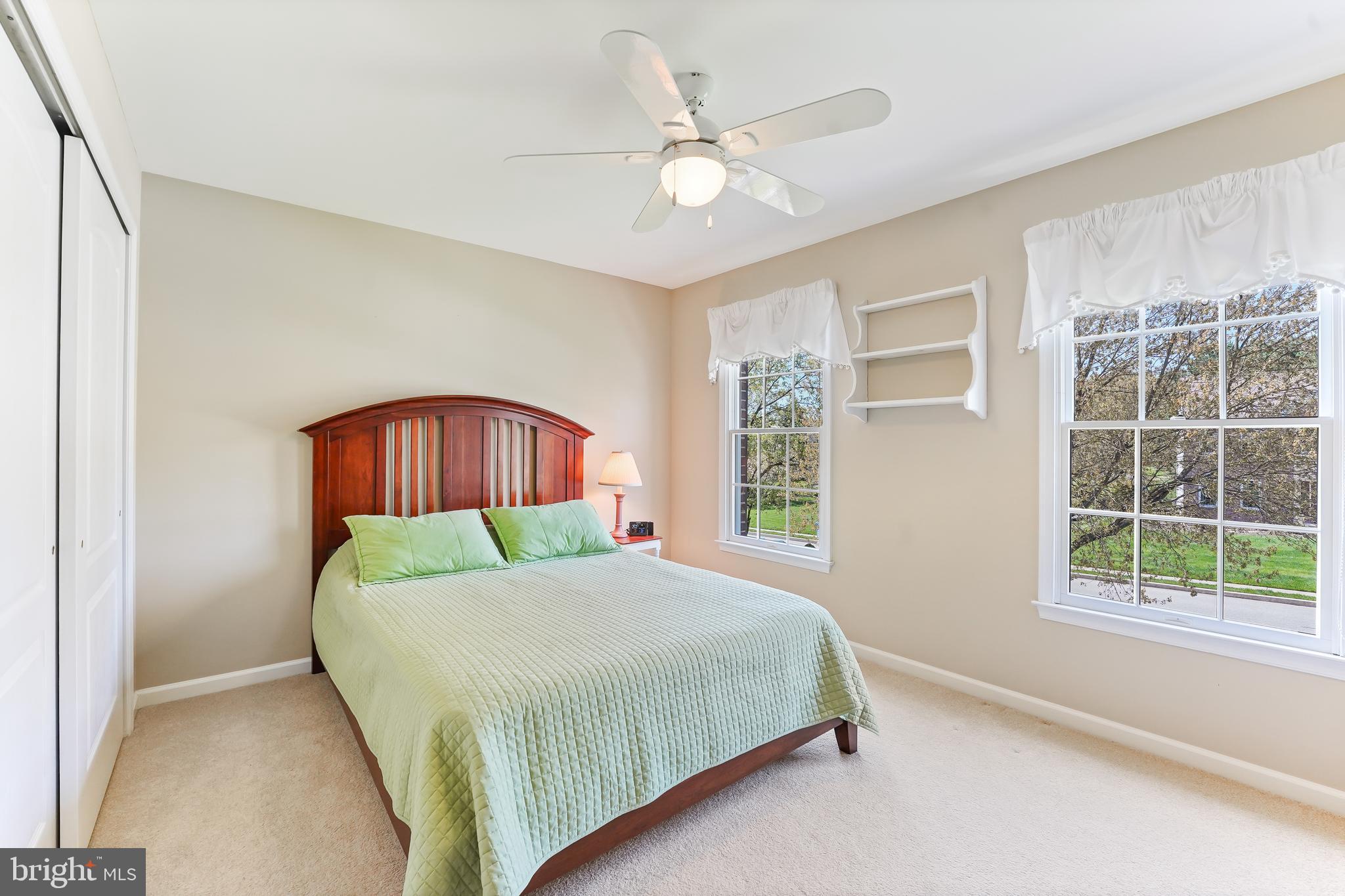 WILLOWDALE CROSSIN - Residential