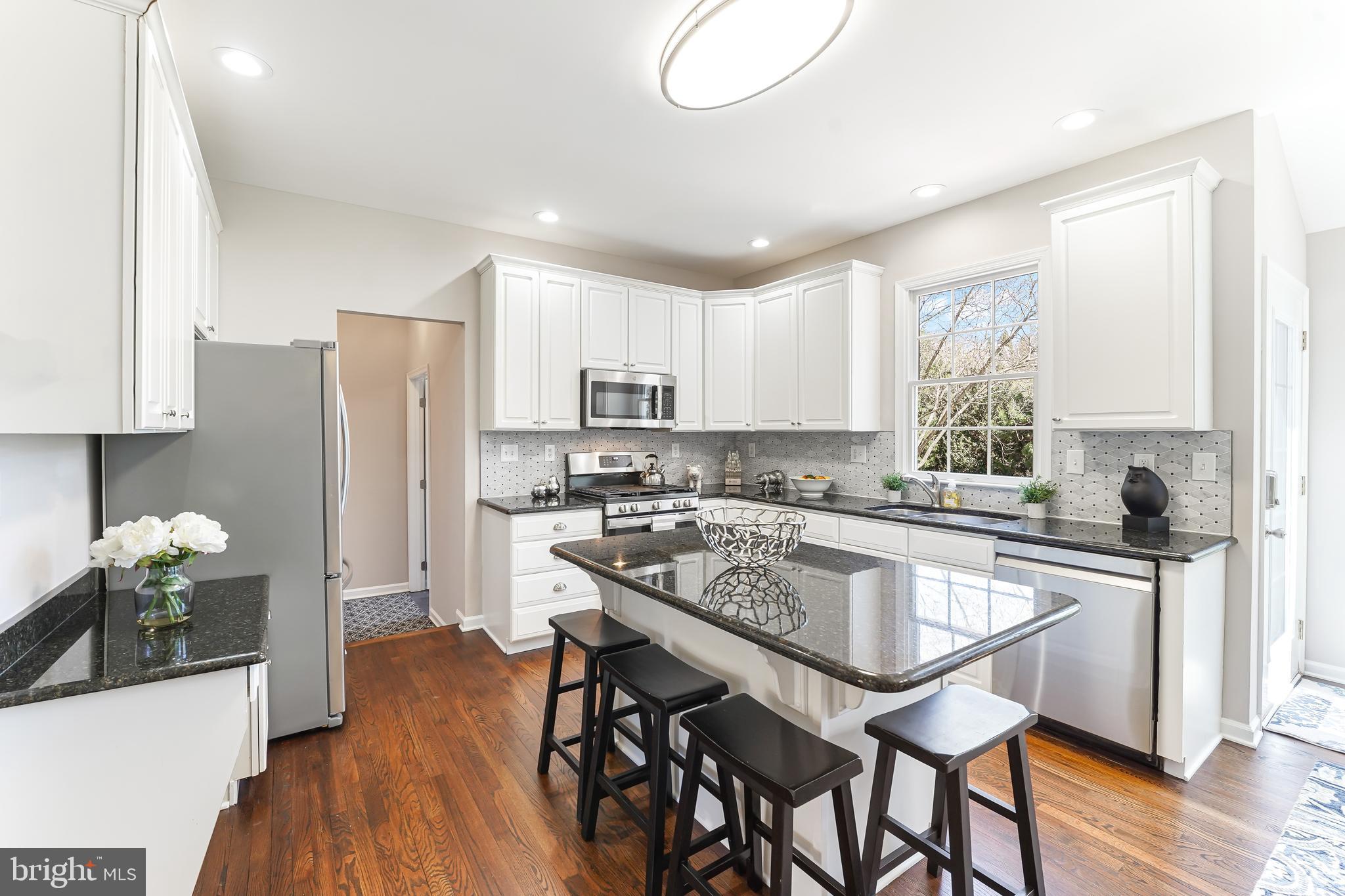 WILLOWDALE CROSSIN - Residential