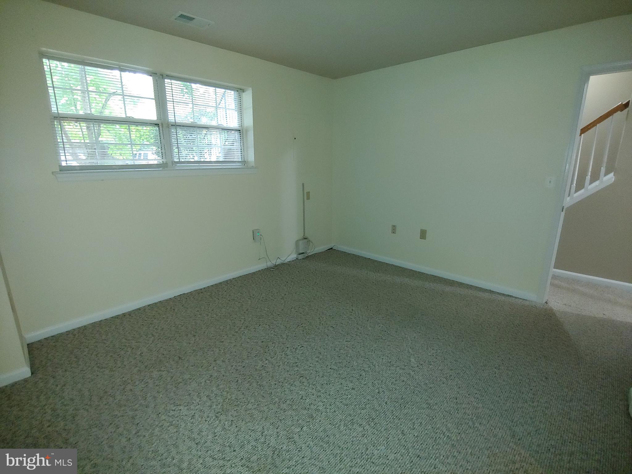 CROFTON VILLAGE - Residential Lease