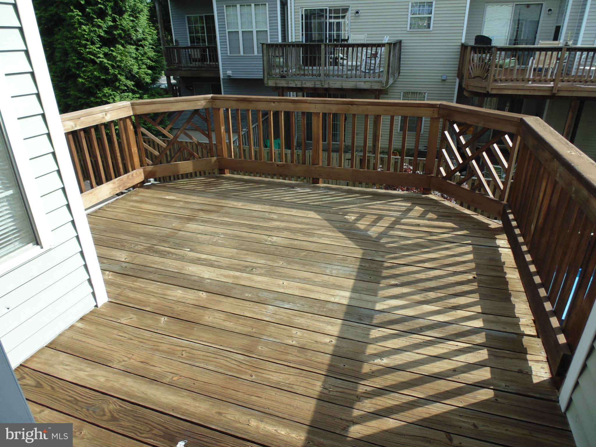 CROFTON VILLAGE - Residential Lease