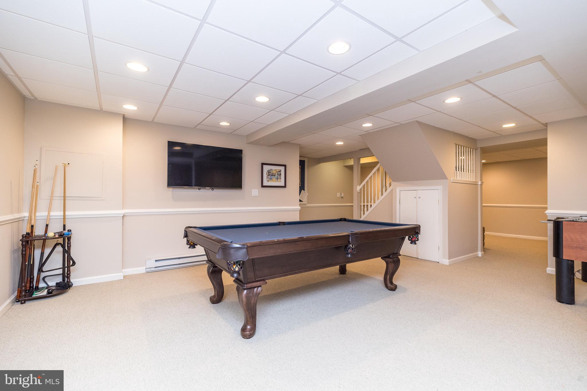 GWYNEDD HILL - Residential