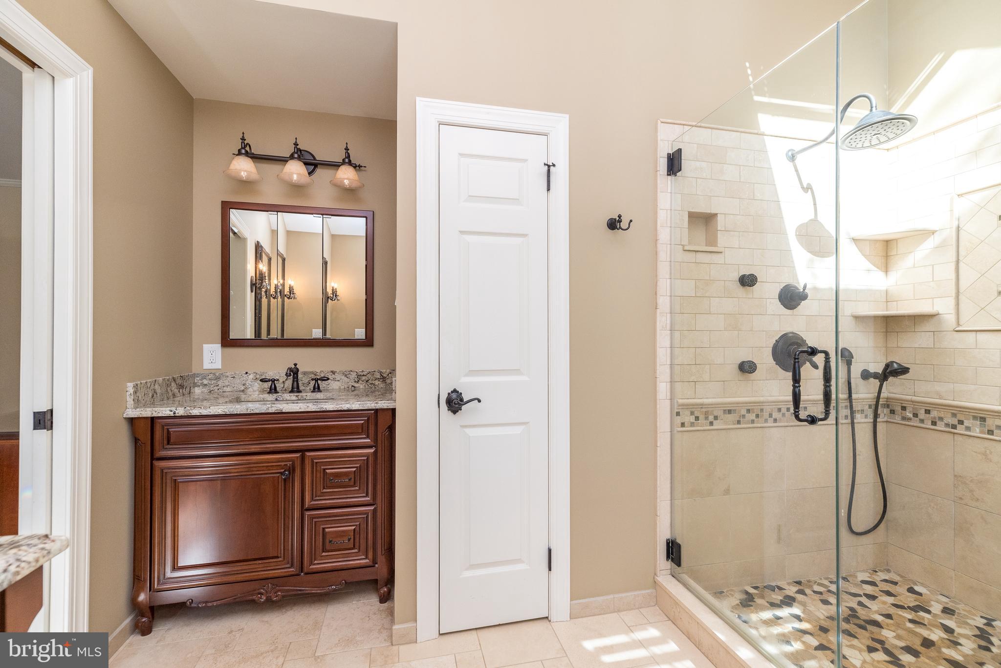 GWYNEDD HILL - Residential