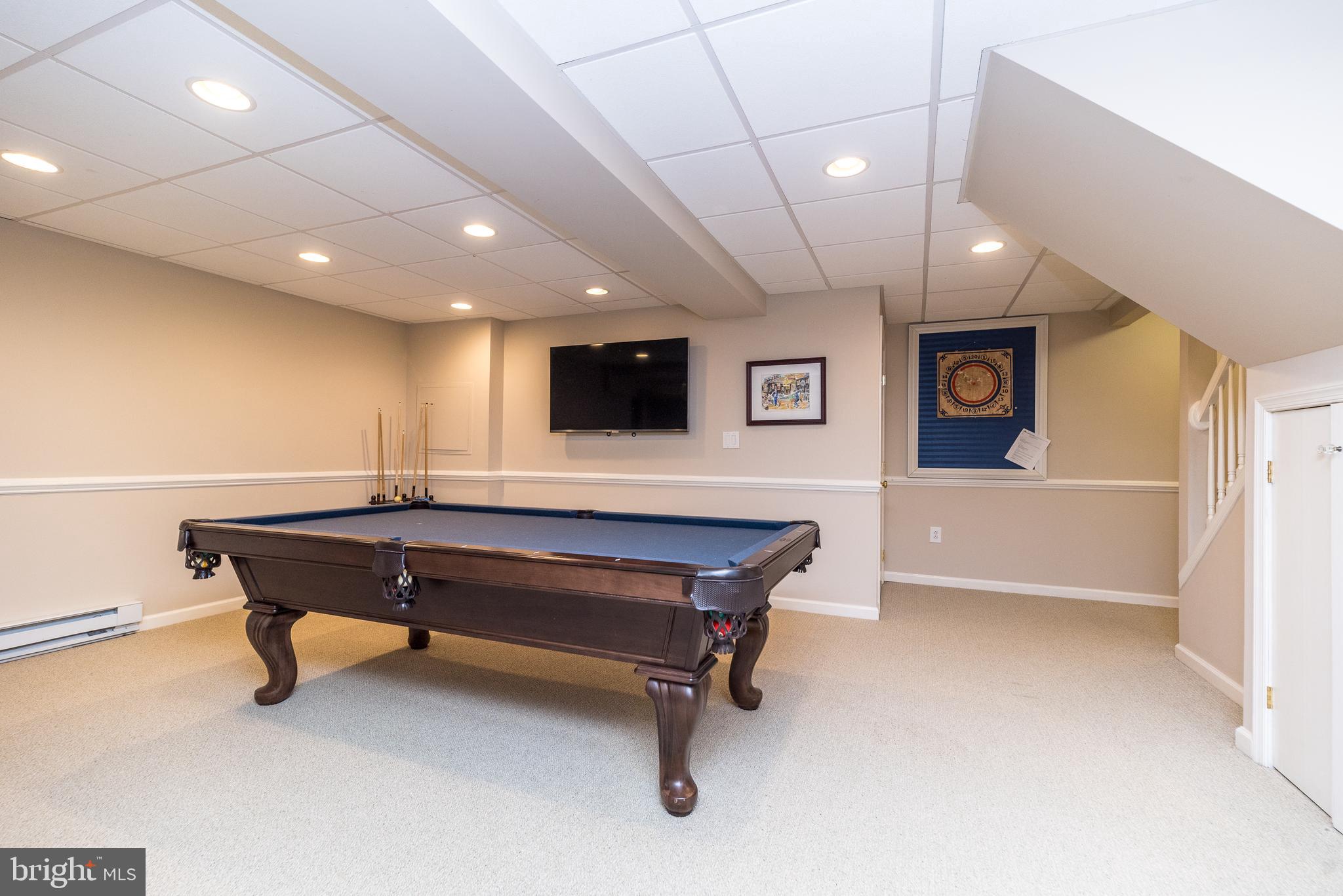 GWYNEDD HILL - Residential