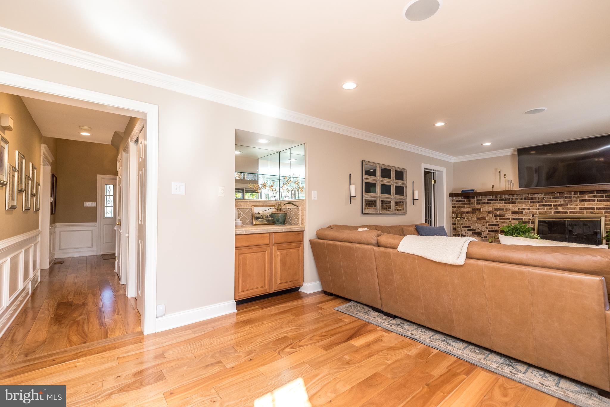 GWYNEDD HILL - Residential