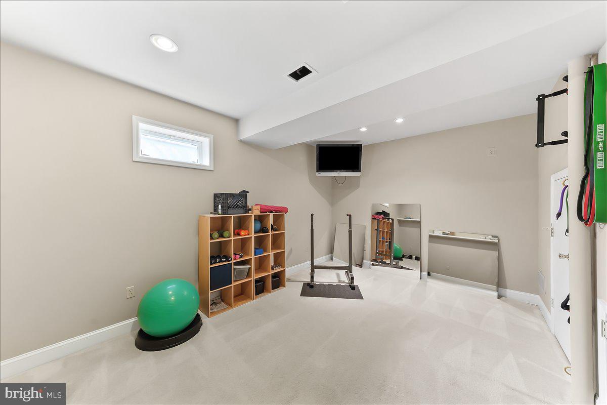 MEADOWS AT VALLEYFRG - Residential