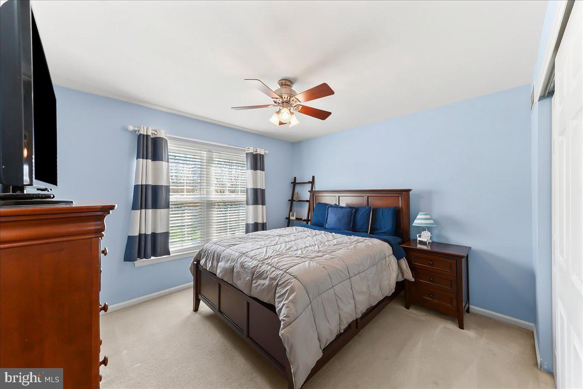 MEADOWS AT VALLEYFRG - Residential