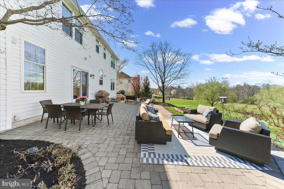 MEADOWS AT VALLEYFRG - Residential