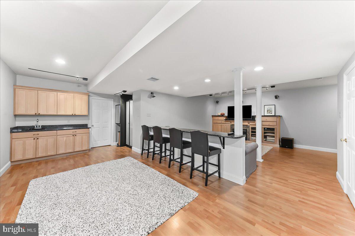 MEADOWS AT VALLEYFRG - Residential