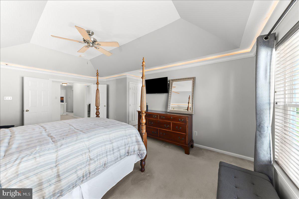 MEADOWS AT VALLEYFRG - Residential