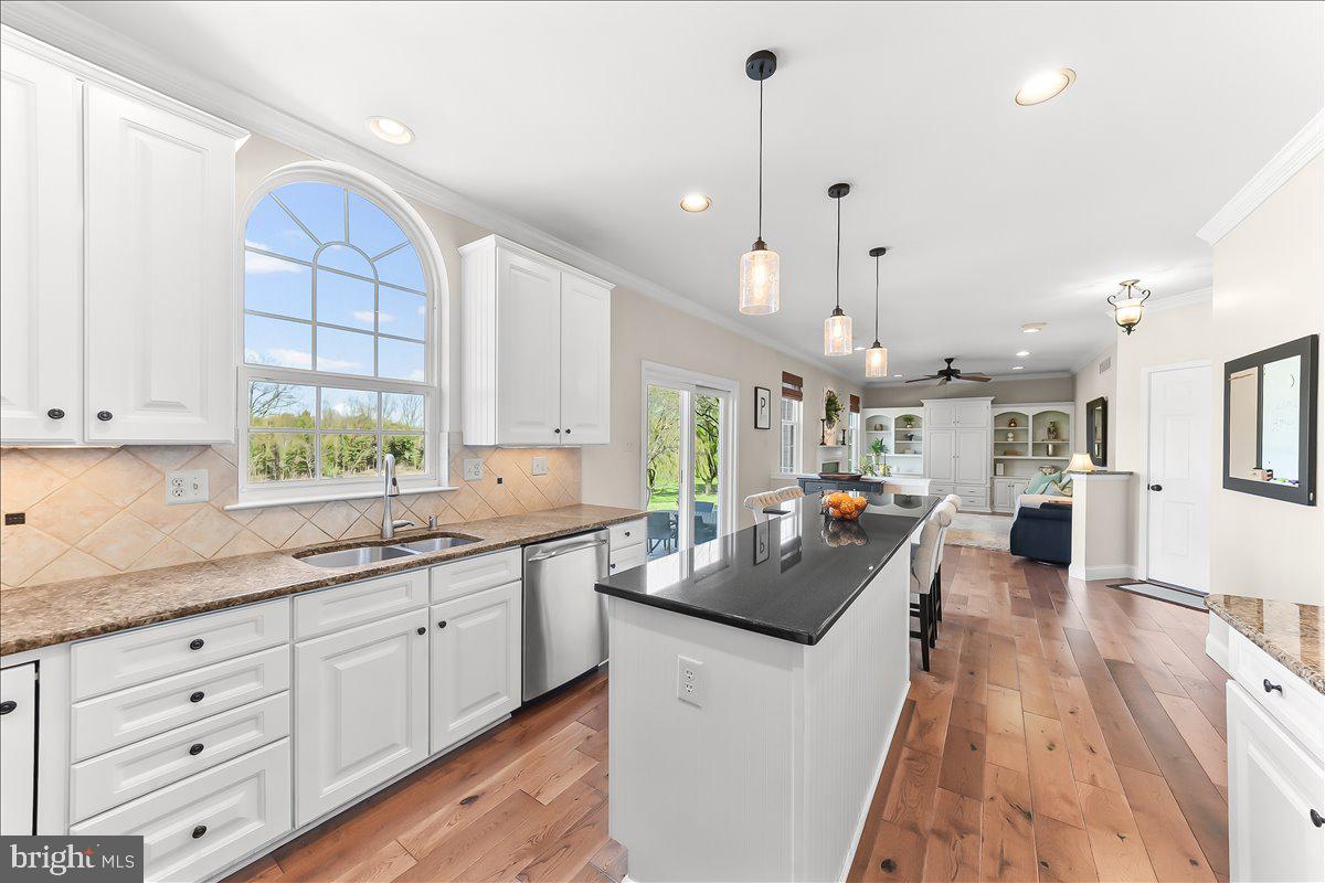 MEADOWS AT VALLEYFRG - Residential