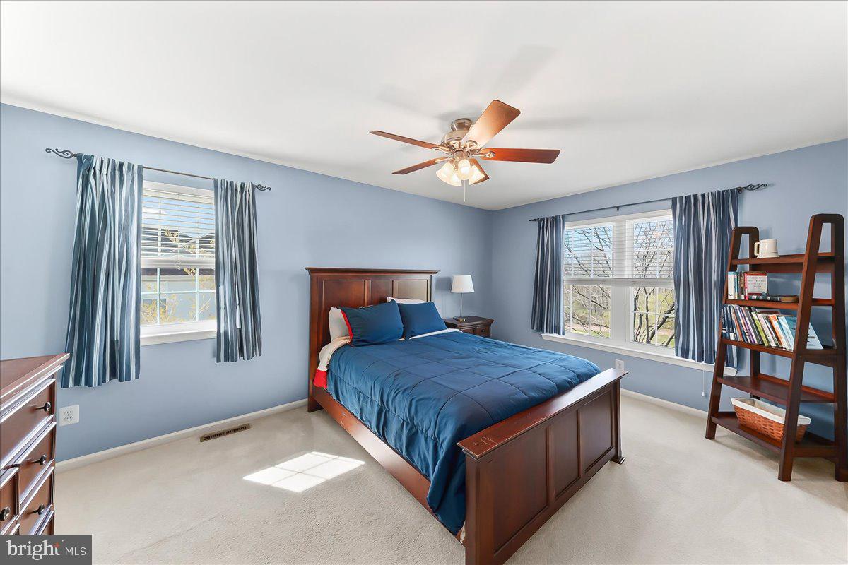 MEADOWS AT VALLEYFRG - Residential