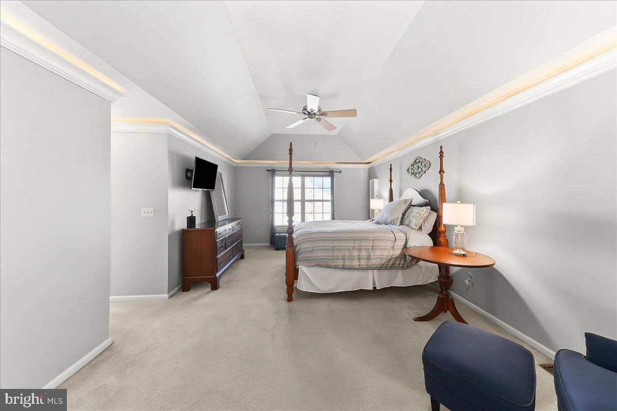 MEADOWS AT VALLEYFRG - Residential