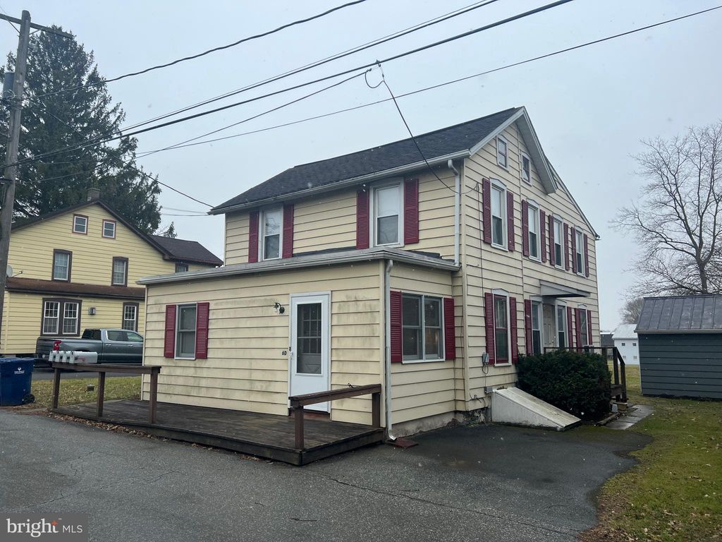 Photo of 6 HEDGEWOOD AVE, RONKS, PA 17572 (MLS # PALA2030402)